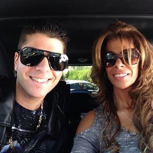 Meet your Posher, Robin